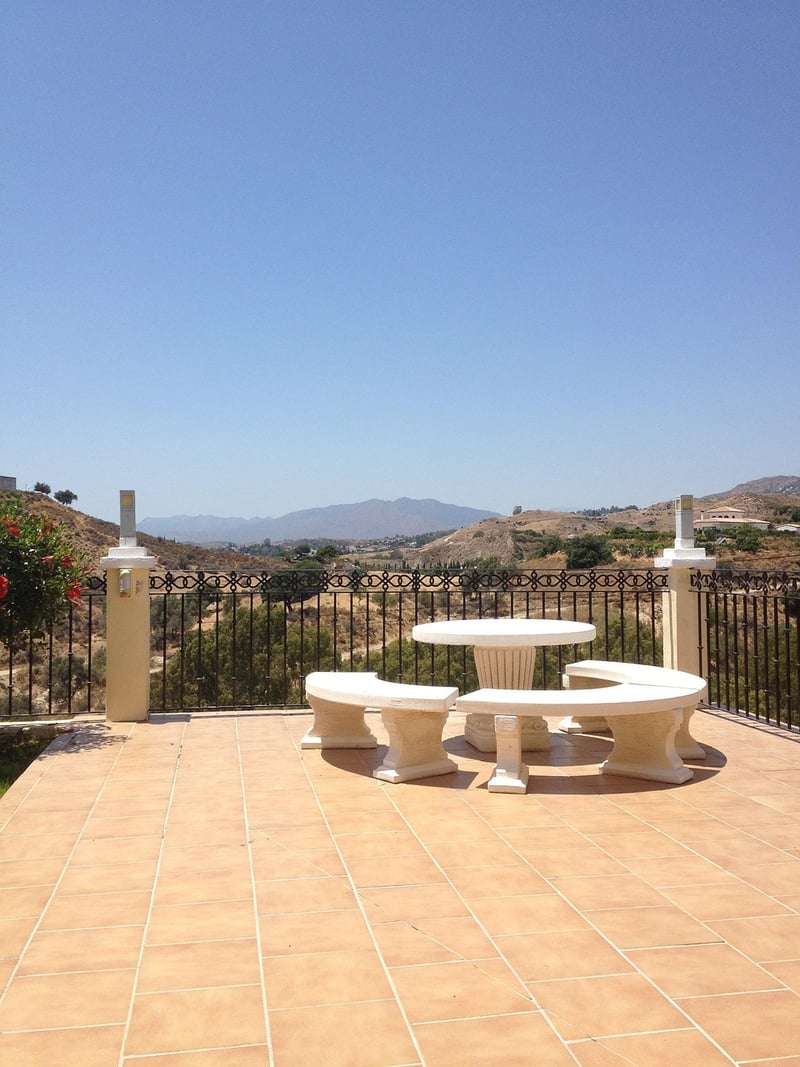 Outdoor Terrace
